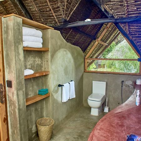 Lions' Luxury Eco Resort & Spa Malindi Exterior photo