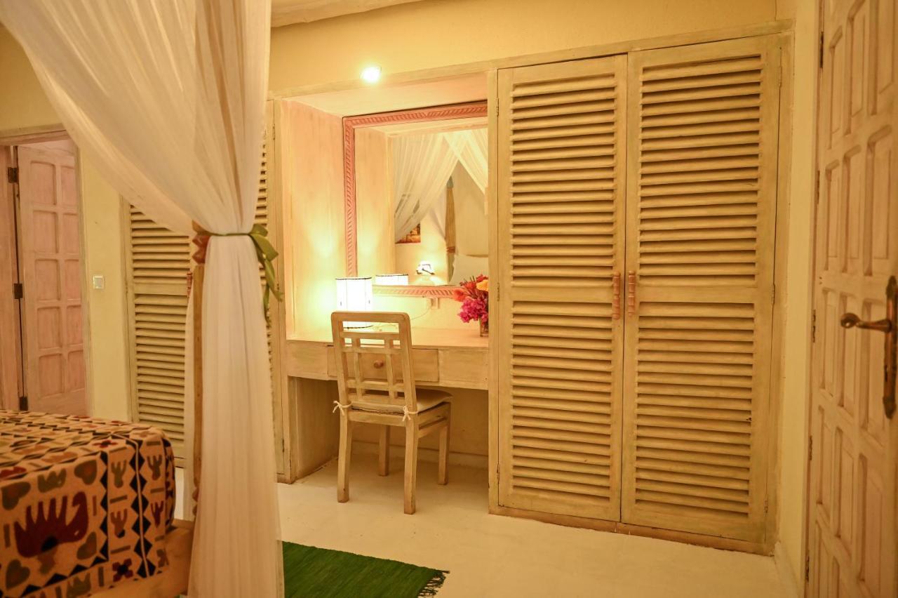 Lions' Luxury Eco Resort & Spa Malindi Exterior photo