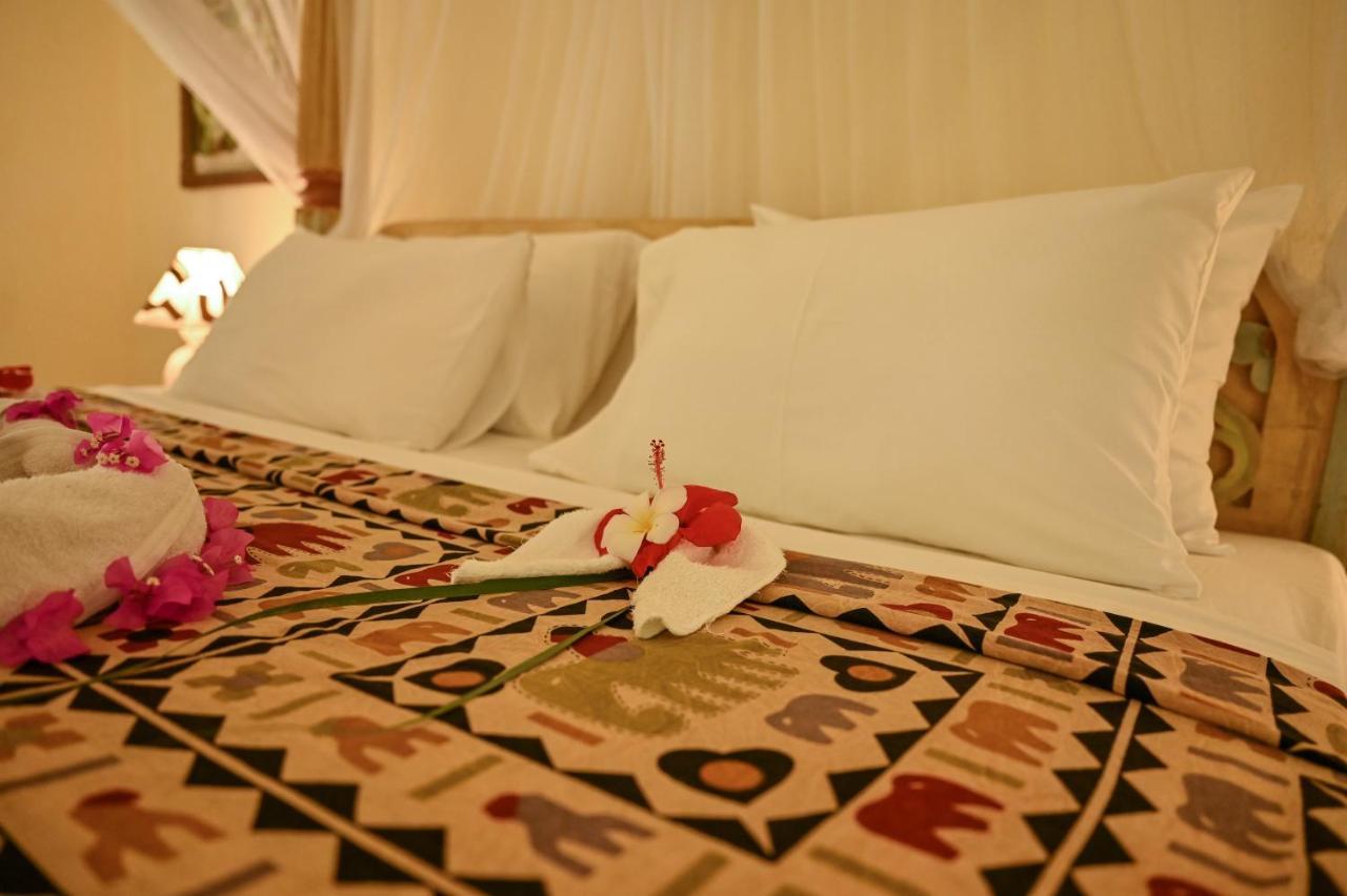 Lions' Luxury Eco Resort & Spa Malindi Exterior photo