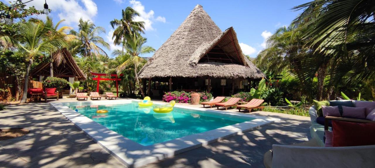 Lions' Luxury Eco Resort & Spa Malindi Exterior photo